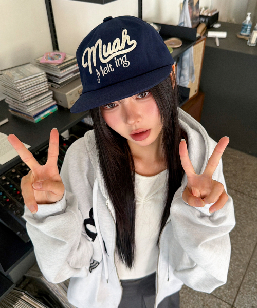 LETTERING MUAH SNAPBACK [NAVY]