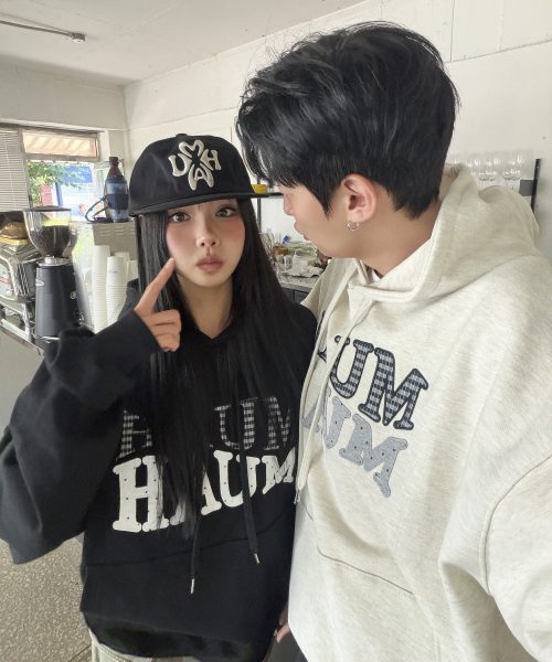 EMBROIDERY LOGO SNAPBACK [BLACK]