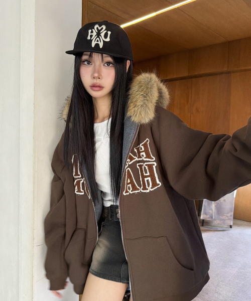 EMBROIDERY LOGO SNAPBACK [BLACK]