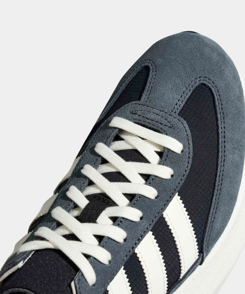 SL 72 PRO CBLACK/OWHITE/GRESIX