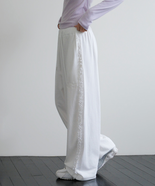 LACE BAND WIDE BANDING PANTS [WHITE]