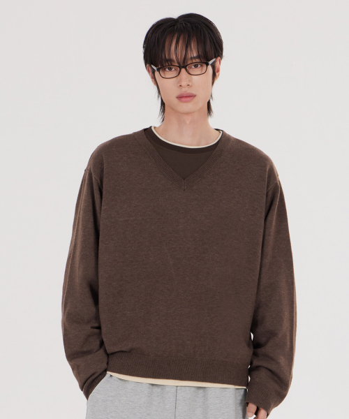 Unisex Soft V-Neck Knit Brown