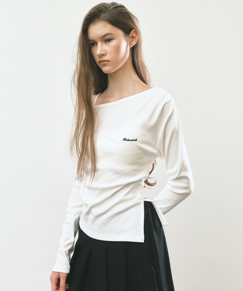 DIAGONAL OFF SHOULDER TOP_IVORY