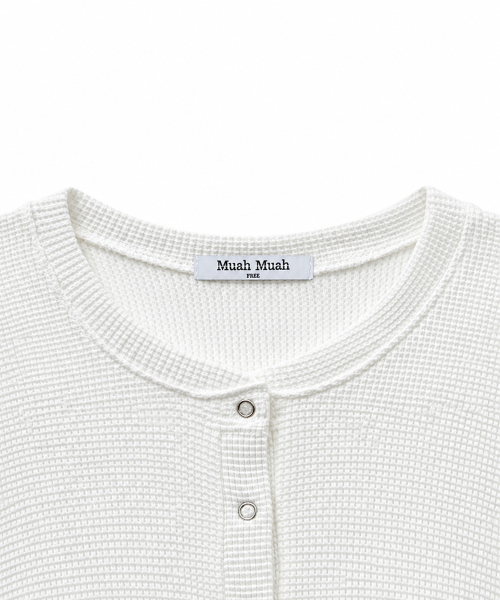 OVERLAB HENLEY NECK PIGMENT WAFFLE LONG SLEEVE [WHITE]