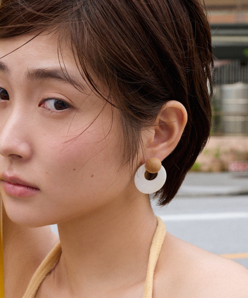 wood shell earring