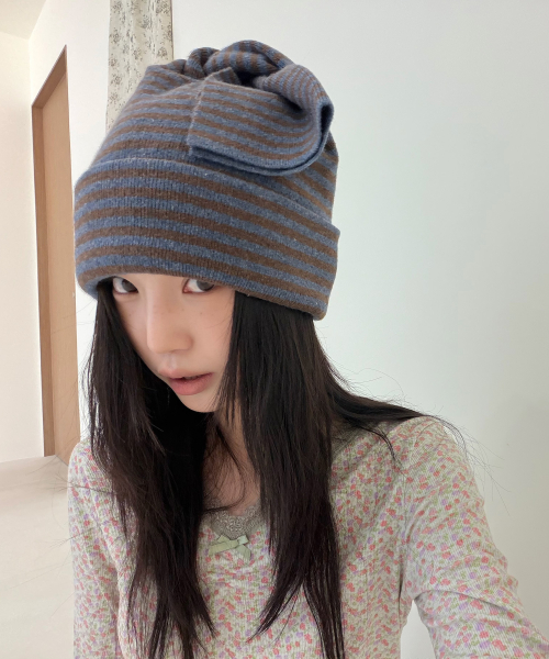 PILED LONG BEANIE [BLUE]