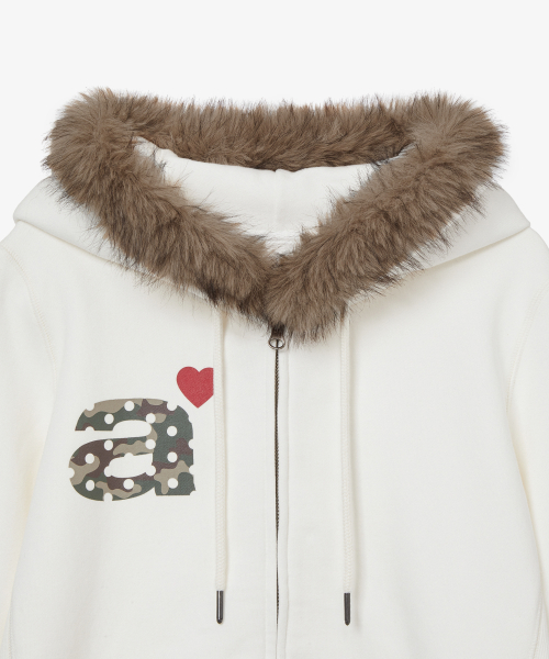 FUR DOT SMALL LETTER HOOD ZIP UP [IVORY]