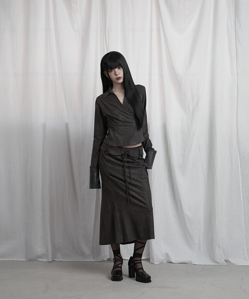 Suede Belt Low Rise Long Skirt (Charcoal)