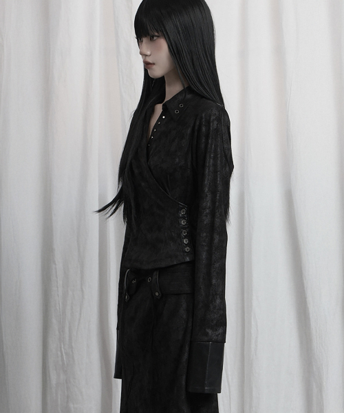 Drape Suede Shirring Blouse (Black)