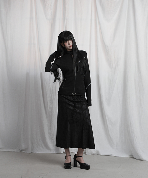 Contrast Stitch Zip-Up Long Sleeve (Black)