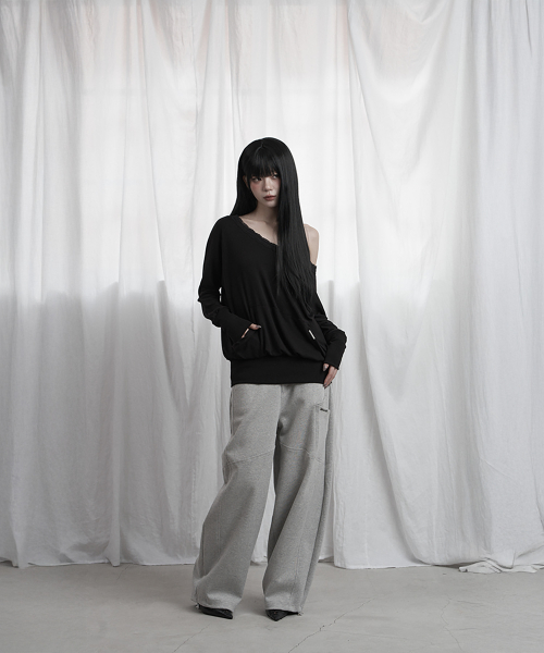 Lace Drape Off-Shoulder Top (Black)