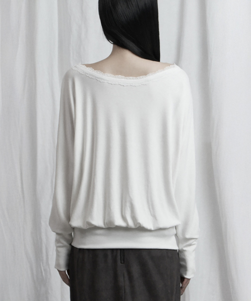 Lace Drape Off-Shoulder Top (White)