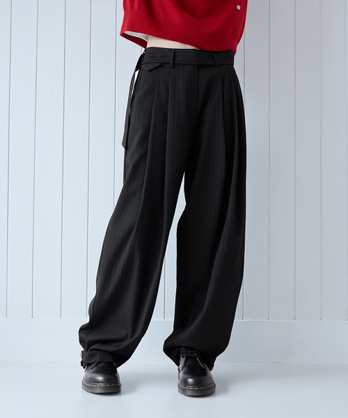 Button Belted Curved Slacks, BLACK