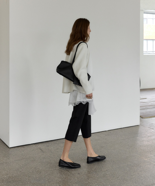 Oe Capri Pants (Black)
