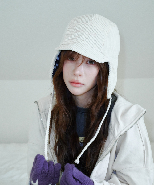 Polka Dot Fleece Trooper Hat (Ivory)