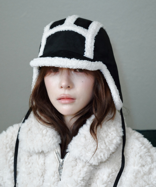 Teddy Outline Trooper Hat (Black)