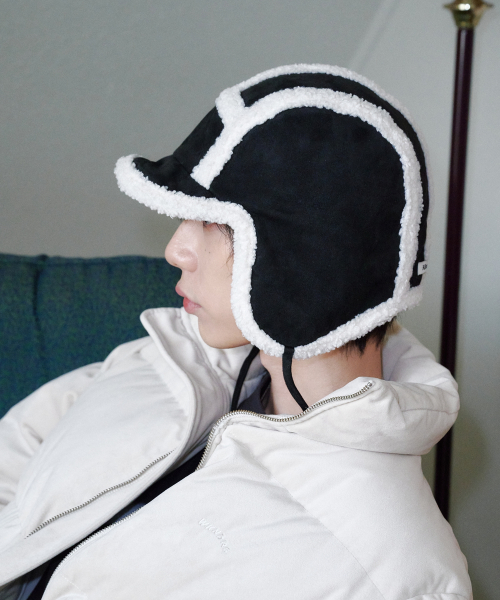 Teddy Outline Trooper Hat (Black)