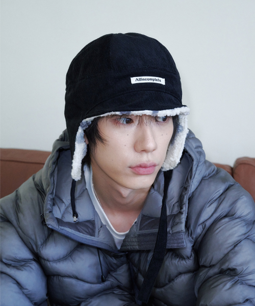 Corduroy Dot Dumble Flight Hat (Black)