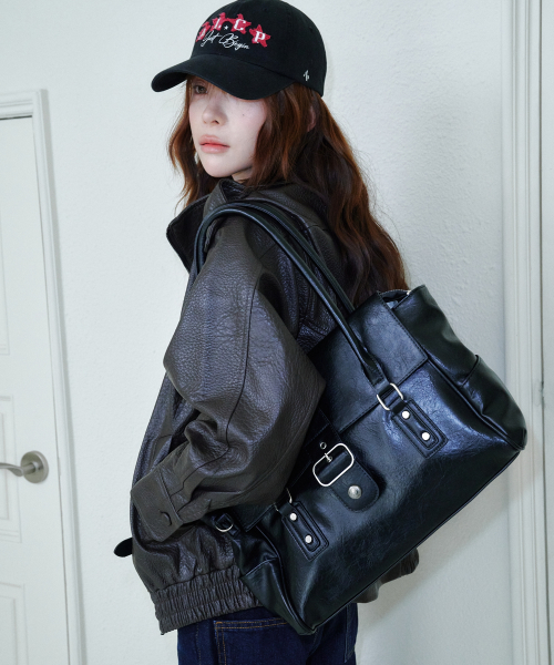 Cleo Loose Shoulder Bag (Black)