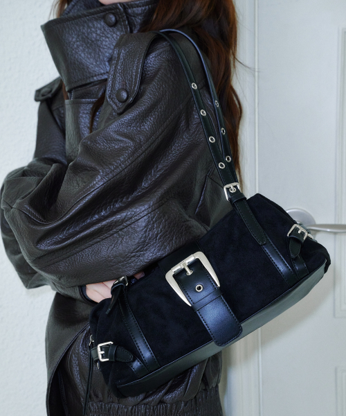 Illit Big Belt Bag (Black)