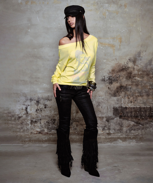 Vintage Girl Graphic Long Sleeve - Yellow