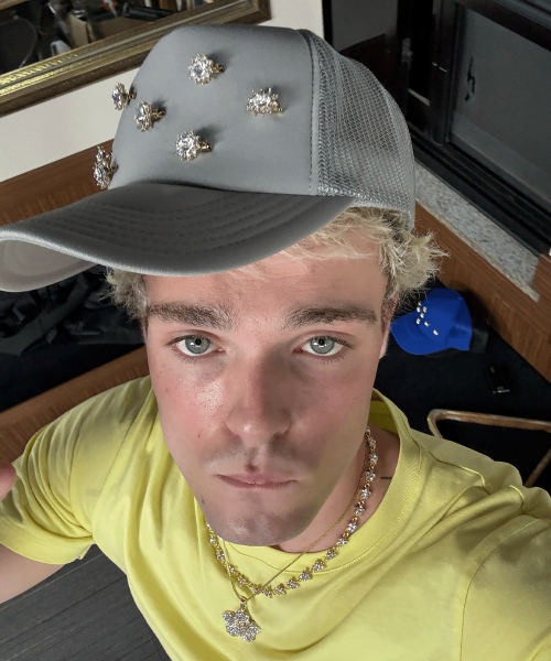 Spot Gem Trucker Hat (Grey)