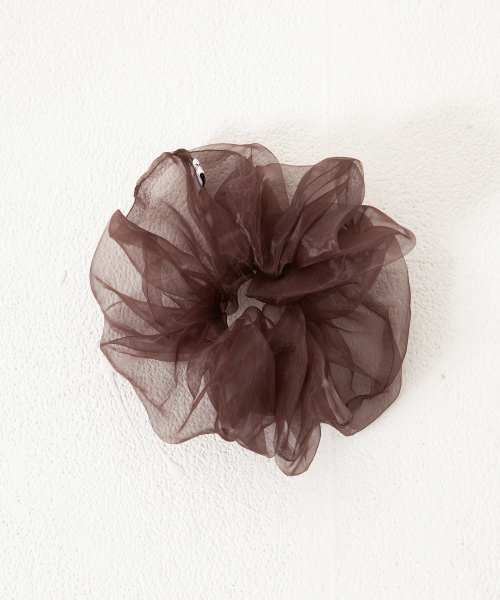 organza volume scrunchie - brown