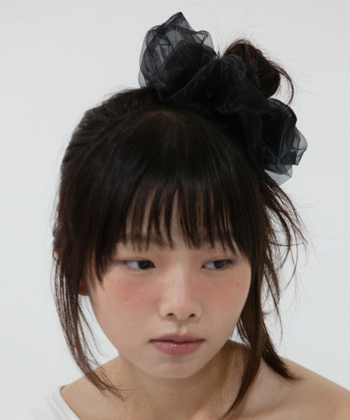 organza volume scrunchie - black