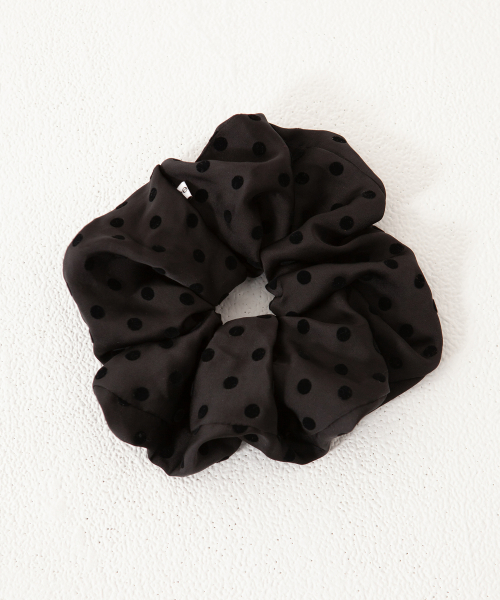 dot silky hair scrunchie - black