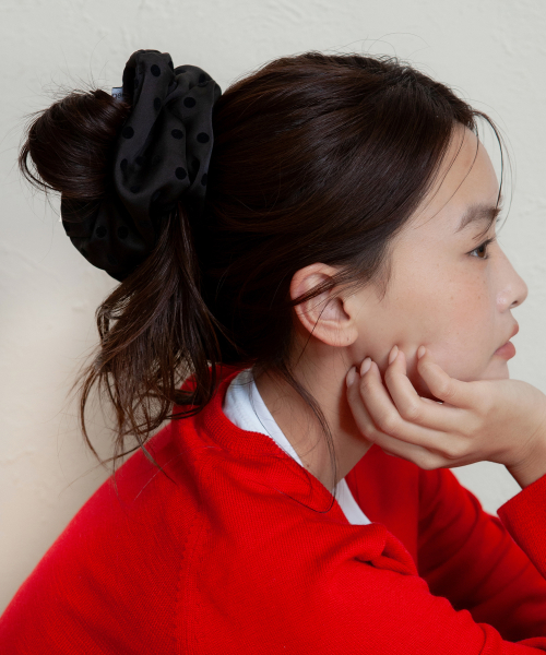 dot silky hair scrunchie - black