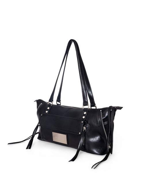 FLAP POCKET SHOULDER BAG IN BLACK