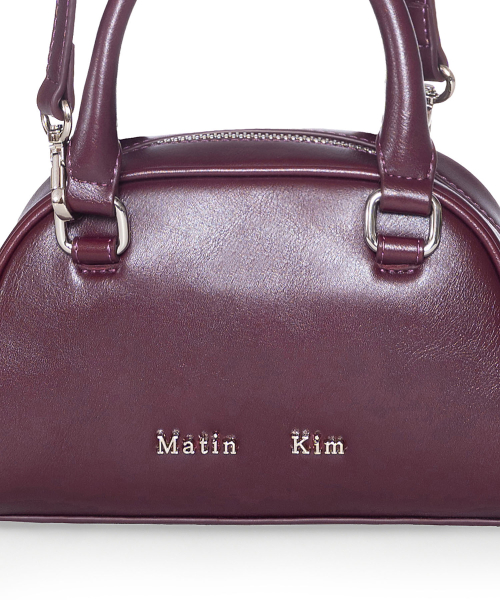 HALFMOON BABY BOWLING BAG IN WINE