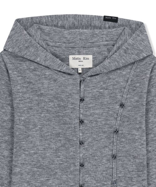 DOUBLE LAYER BUTTON HOOD TOP IN GREY