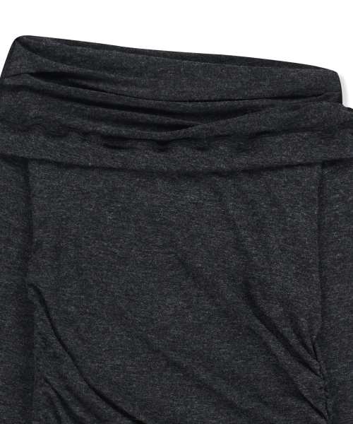 ASYMMETRIC SIDE SHIRRING TOP IN CHARCOAL