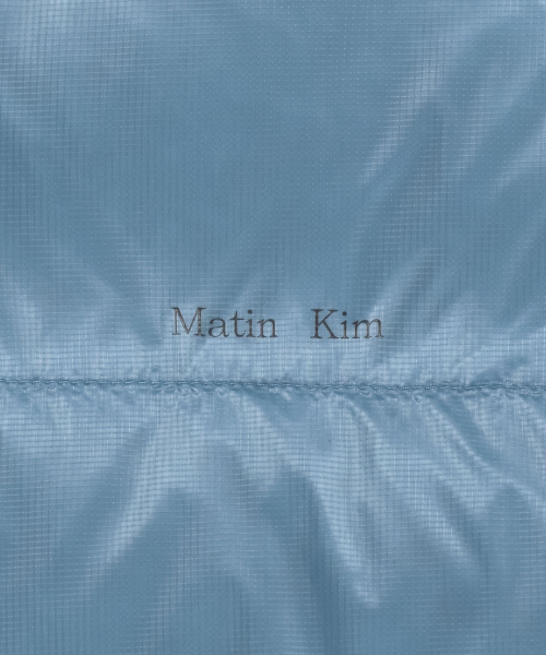 ICON LOGO DOWN JUMPER IN LIGHT BLUE