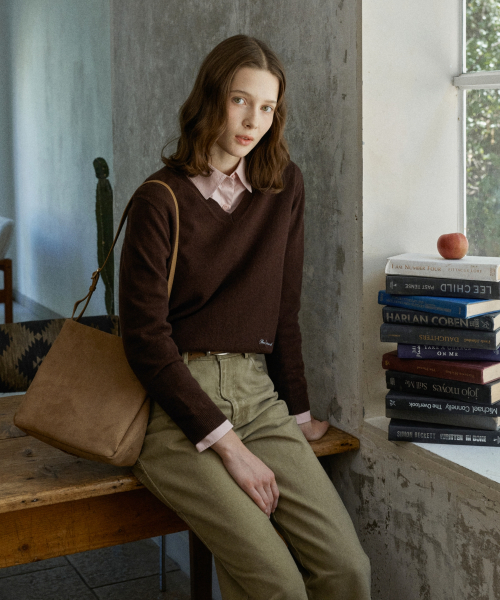 wool v-neck pullover - brown