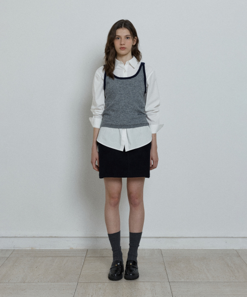 wool sleeveless knit top - grey