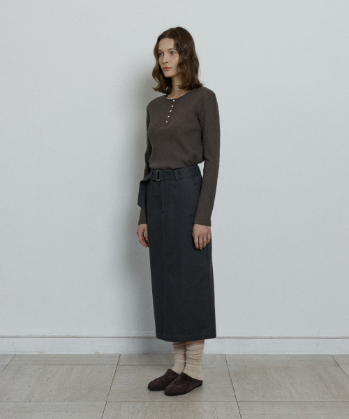 waffle henley neck t-shirt - dark brown