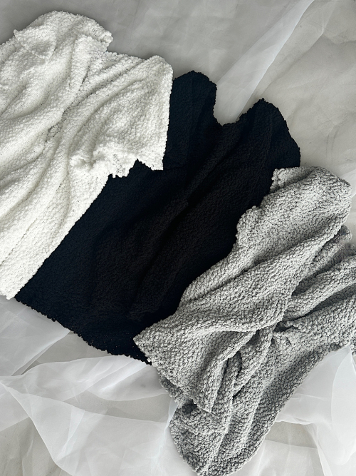 Boucle Deep V Knit Top (3C)