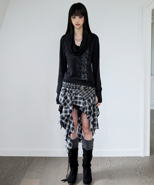 Slouchy-Neck Lace Top (BLACK)