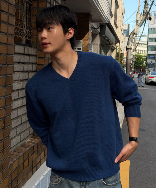 [COUTURE]Wool blend V-neck semi-oversized knit - 2color