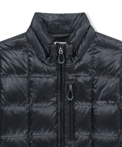 MATIN GRID QUILTED LIGHT DOWN JUMPER IN DARK NAVY