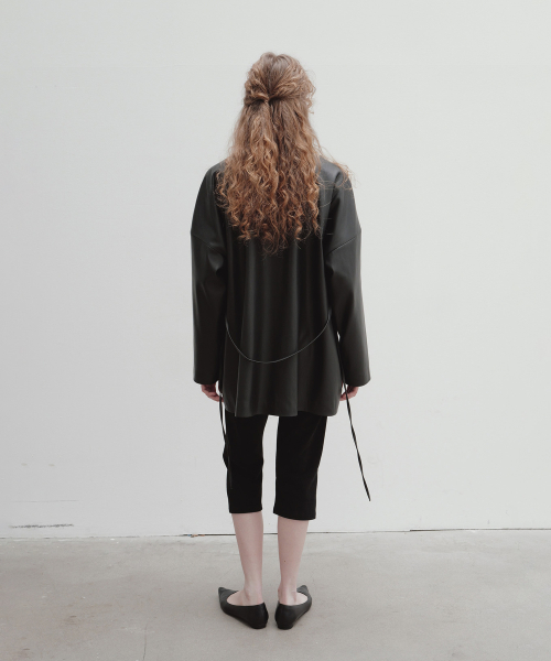 MELD FAUX LEATHER JACKET (BLACK)