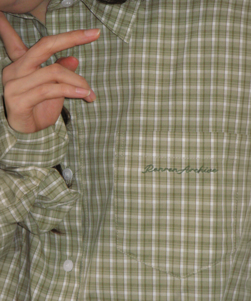 SCRUNCHIE SET LETTERING OVER FIT CHECK SHIRT OLIVE