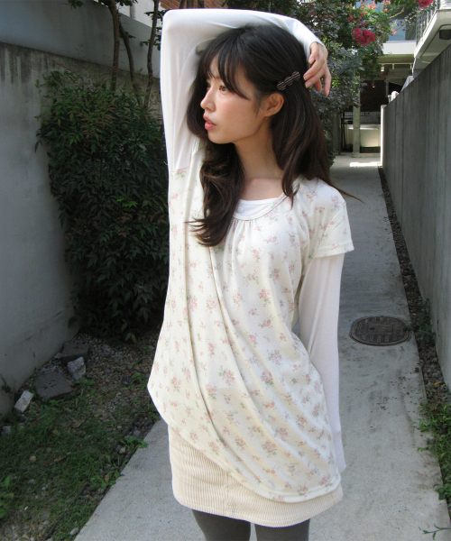 FLORAL LAYERED LONG SLEEVE CREAM