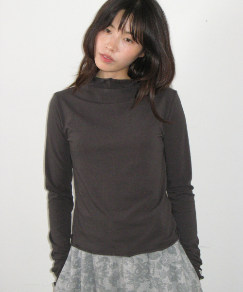 WAVE MOCK NECK LONG SLEEVE CHARCOAL