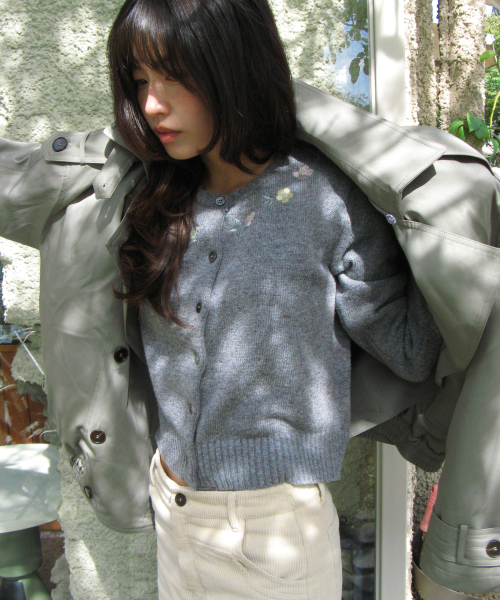 FLOWER EMBROIDERY CARDIGAN GREY