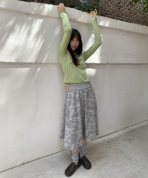 FLORAL SWEAT FLARE SKIRT GREY