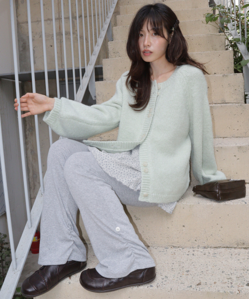 SHIRRING BUTTON BOOTCUT PANTS GREY