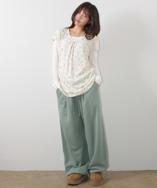 HEART POCKET WIDE JOGGER PANTS ASH KHAKI